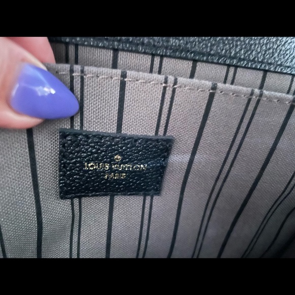 Pochette Metis black empreinte with dust bag, box. - Picture 13 of 13